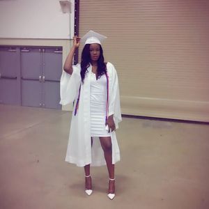 Meet your Posher, Rose-berline